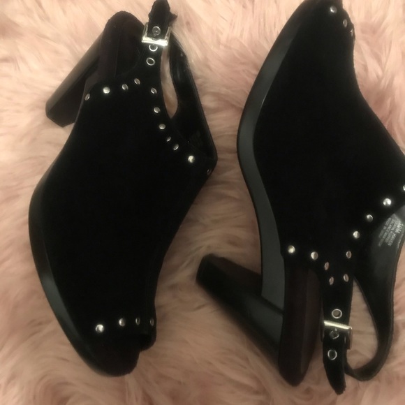Black Suede Studded Shoe - Picture 4 of 8